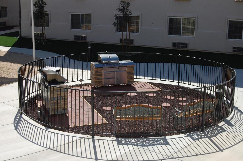 Landmark Inn Fort Irwin エクステリア 写真
