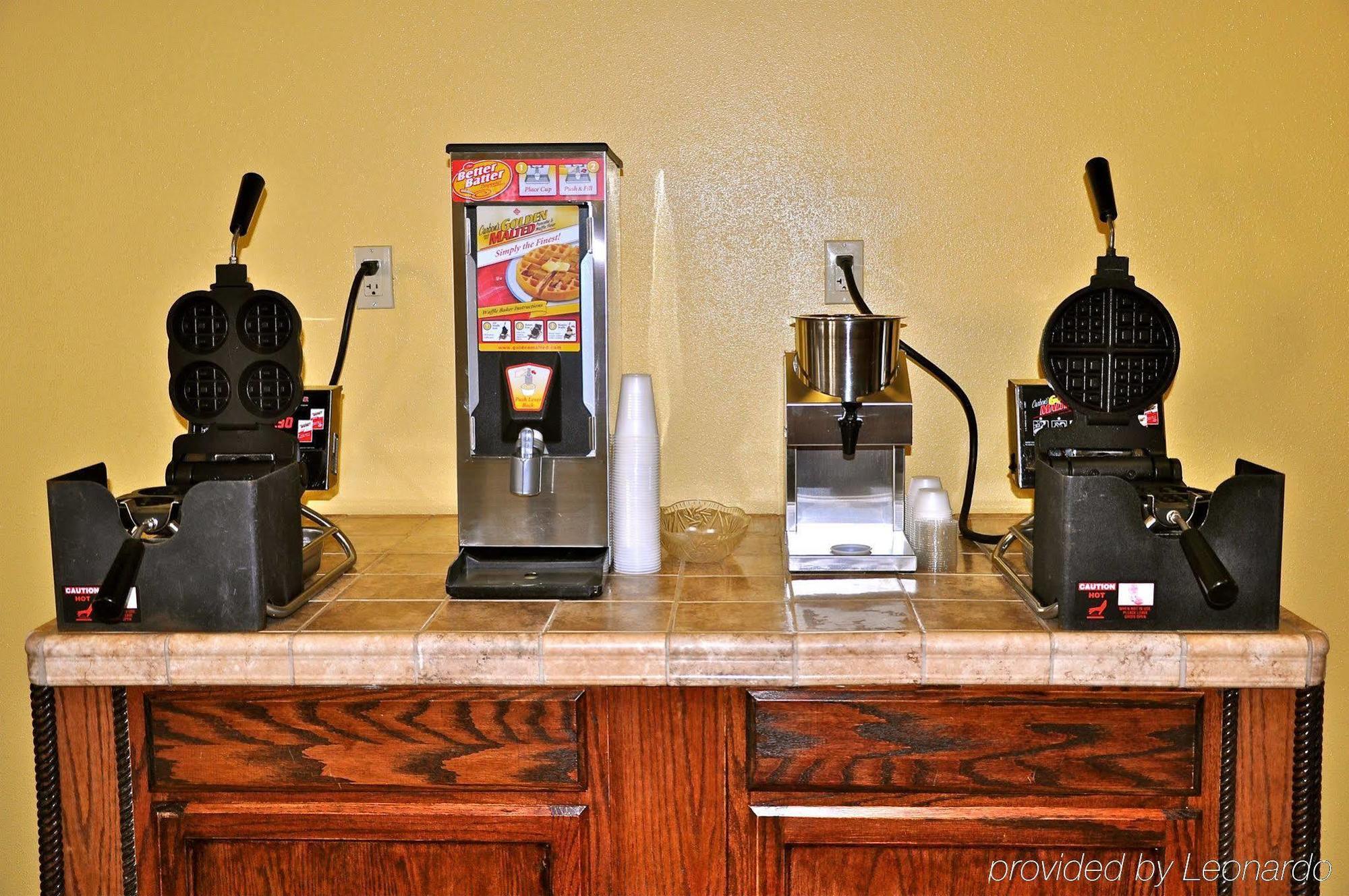 Landmark Inn Fort Irwin エクステリア 写真