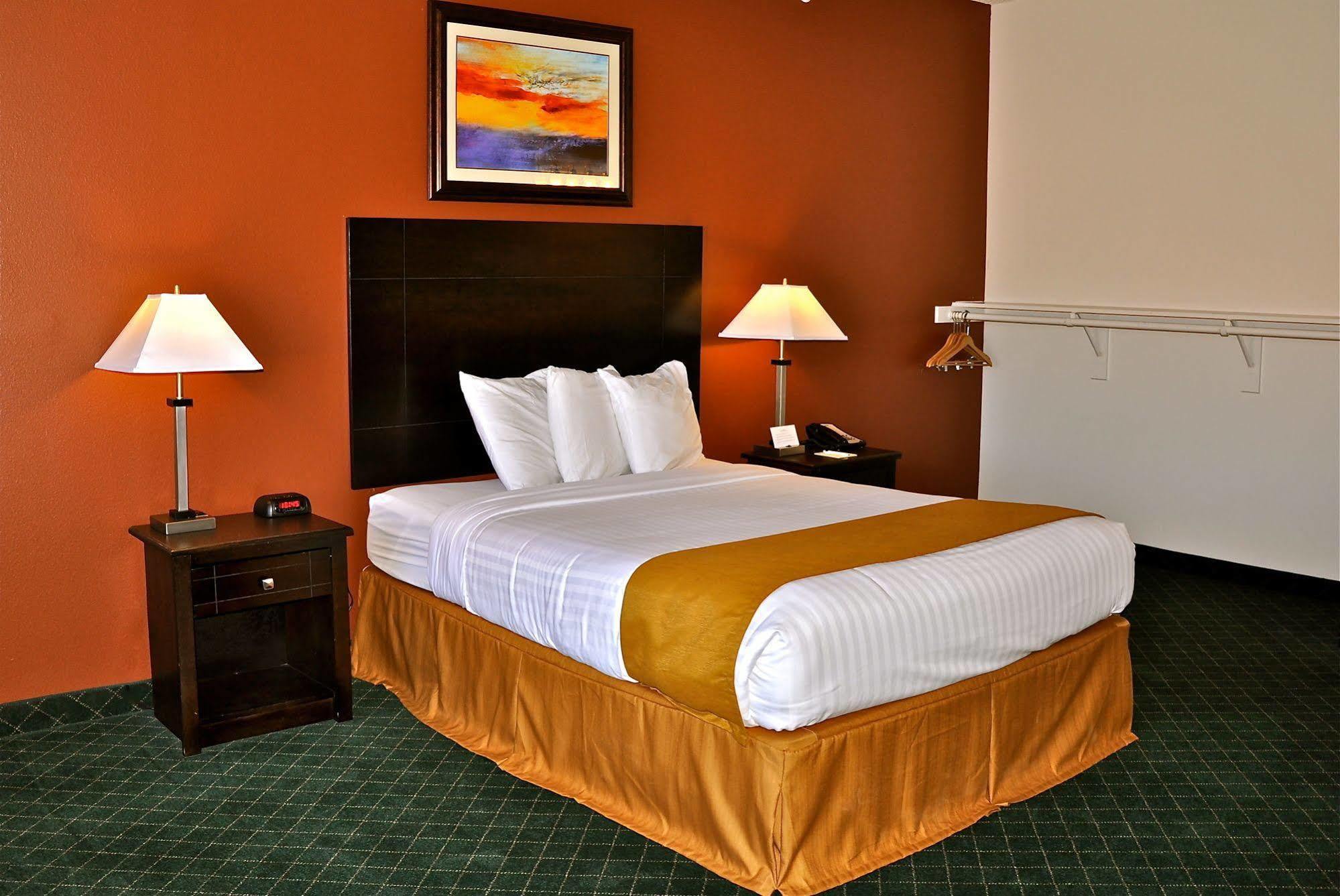 Landmark Inn Fort Irwin エクステリア 写真